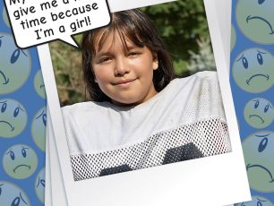 I’M THE ONLY GIRL ON THE FOOTBALL TEAM!!