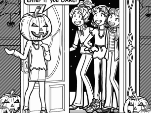 Halloween Haunted House – frightening foyer